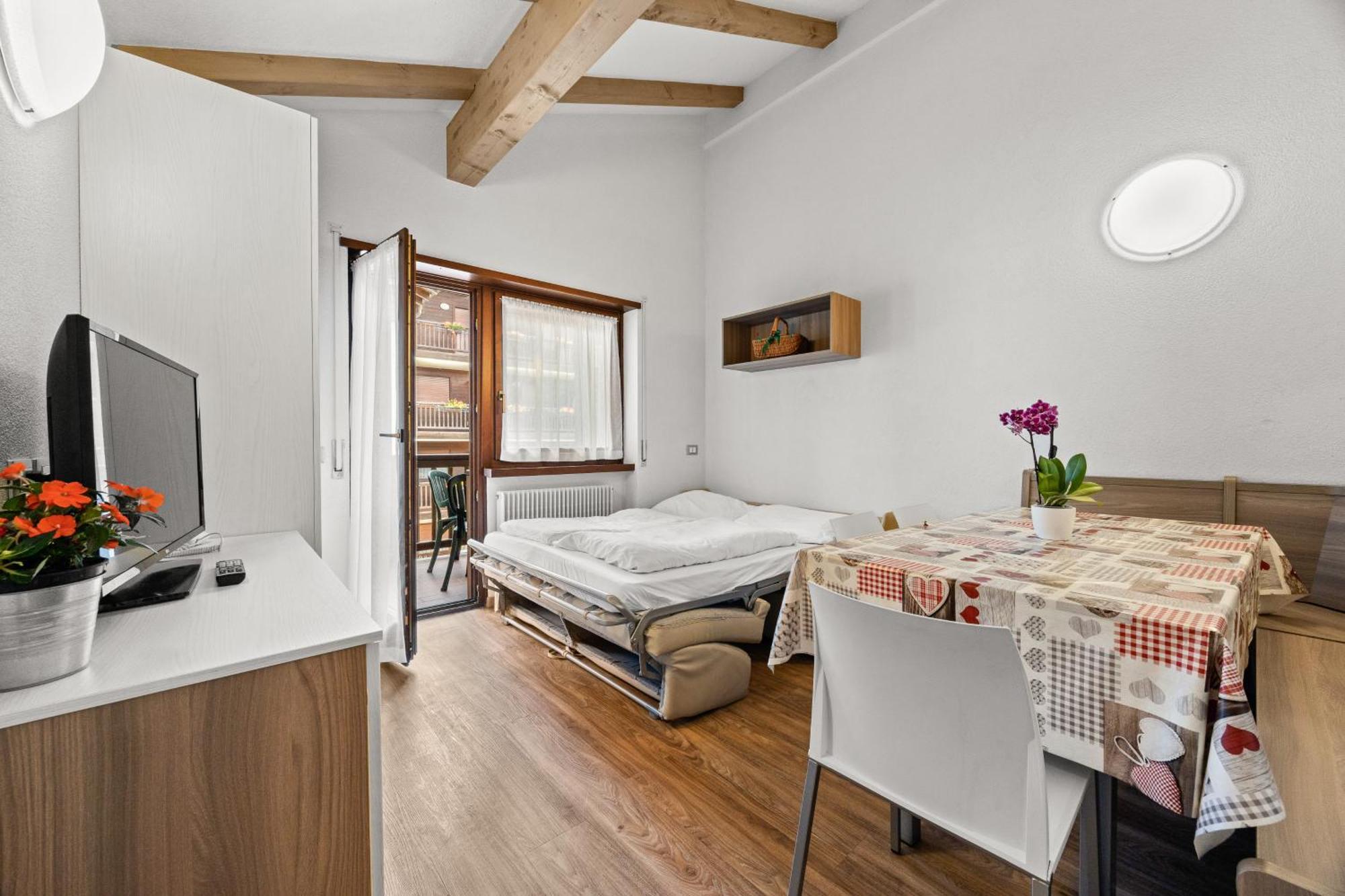 Aparthotel Des Alpes Cavalese Luaran gambar
