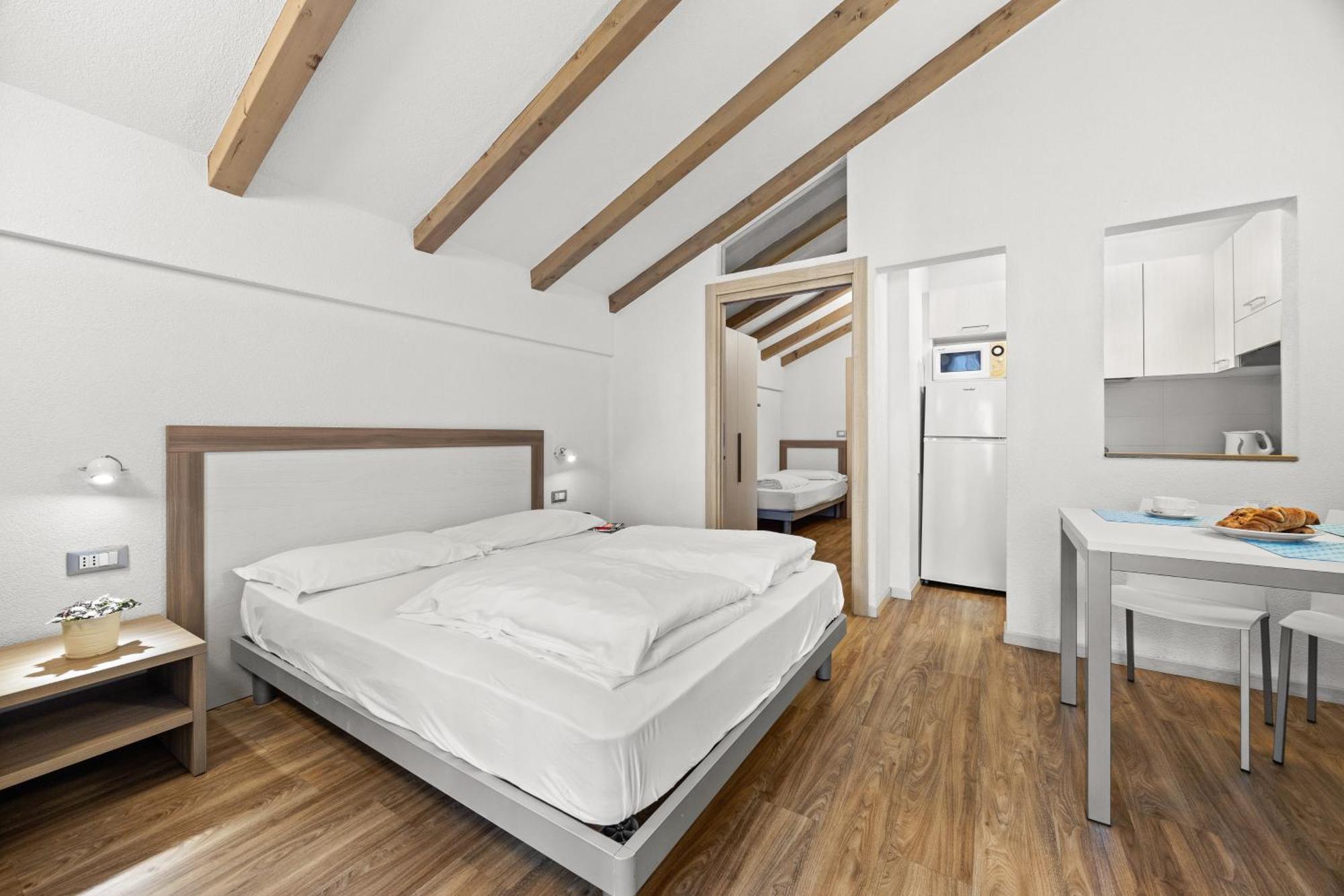 Aparthotel Des Alpes Cavalese Luaran gambar