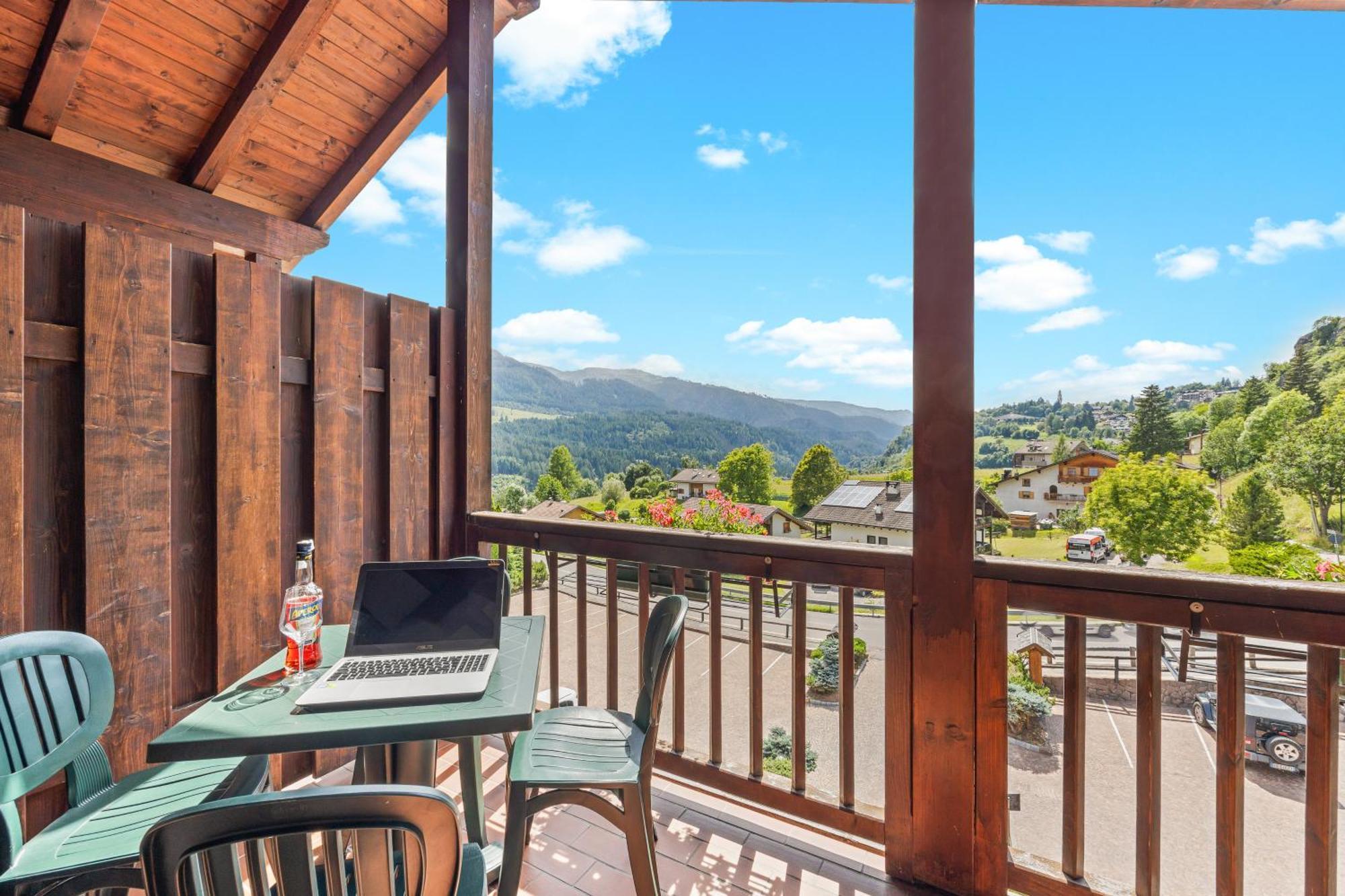 Aparthotel Des Alpes Cavalese Luaran gambar
