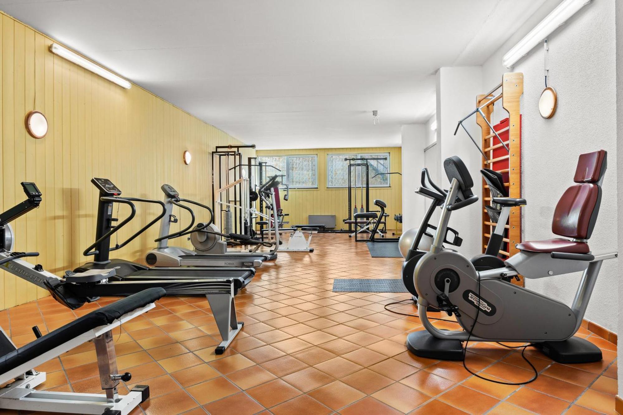 Aparthotel Des Alpes Cavalese Luaran gambar