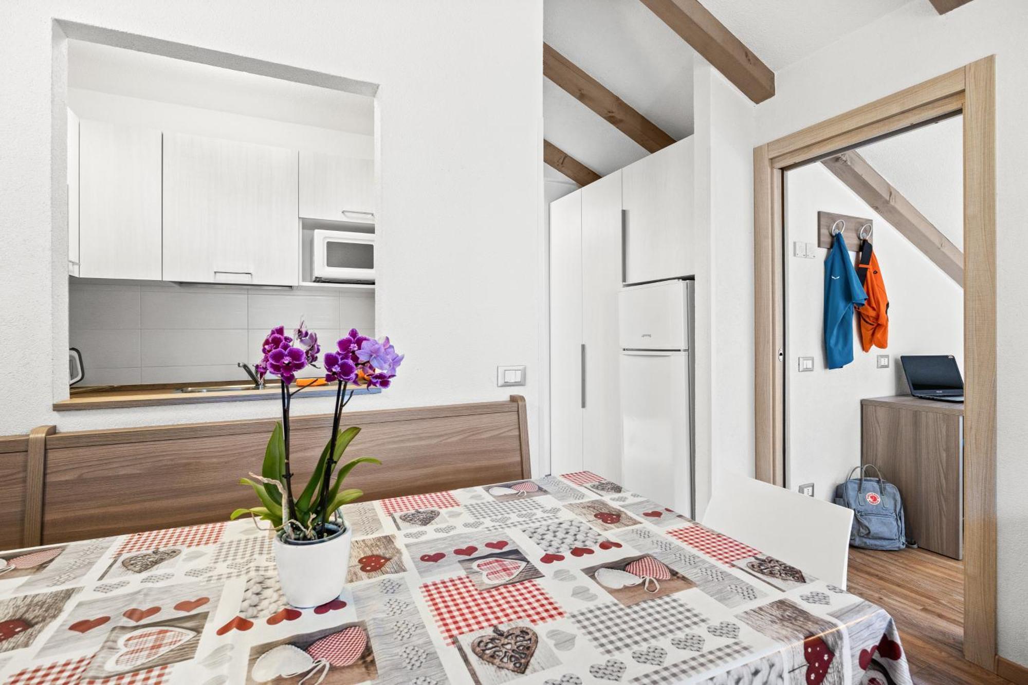 Aparthotel Des Alpes Cavalese Bilik gambar