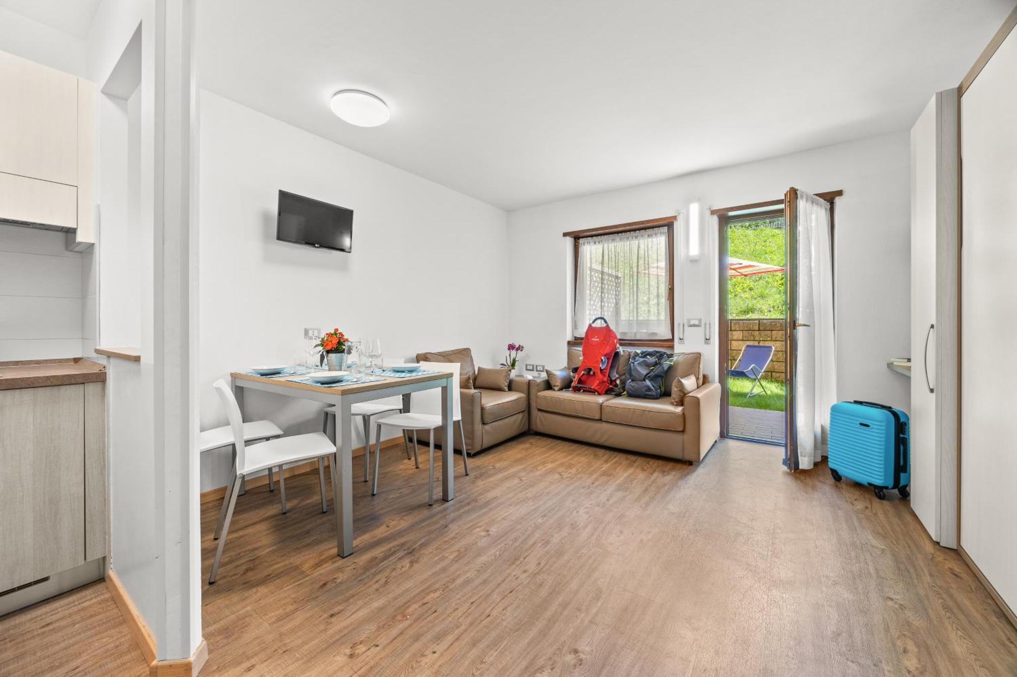 Aparthotel Des Alpes Cavalese Bilik gambar